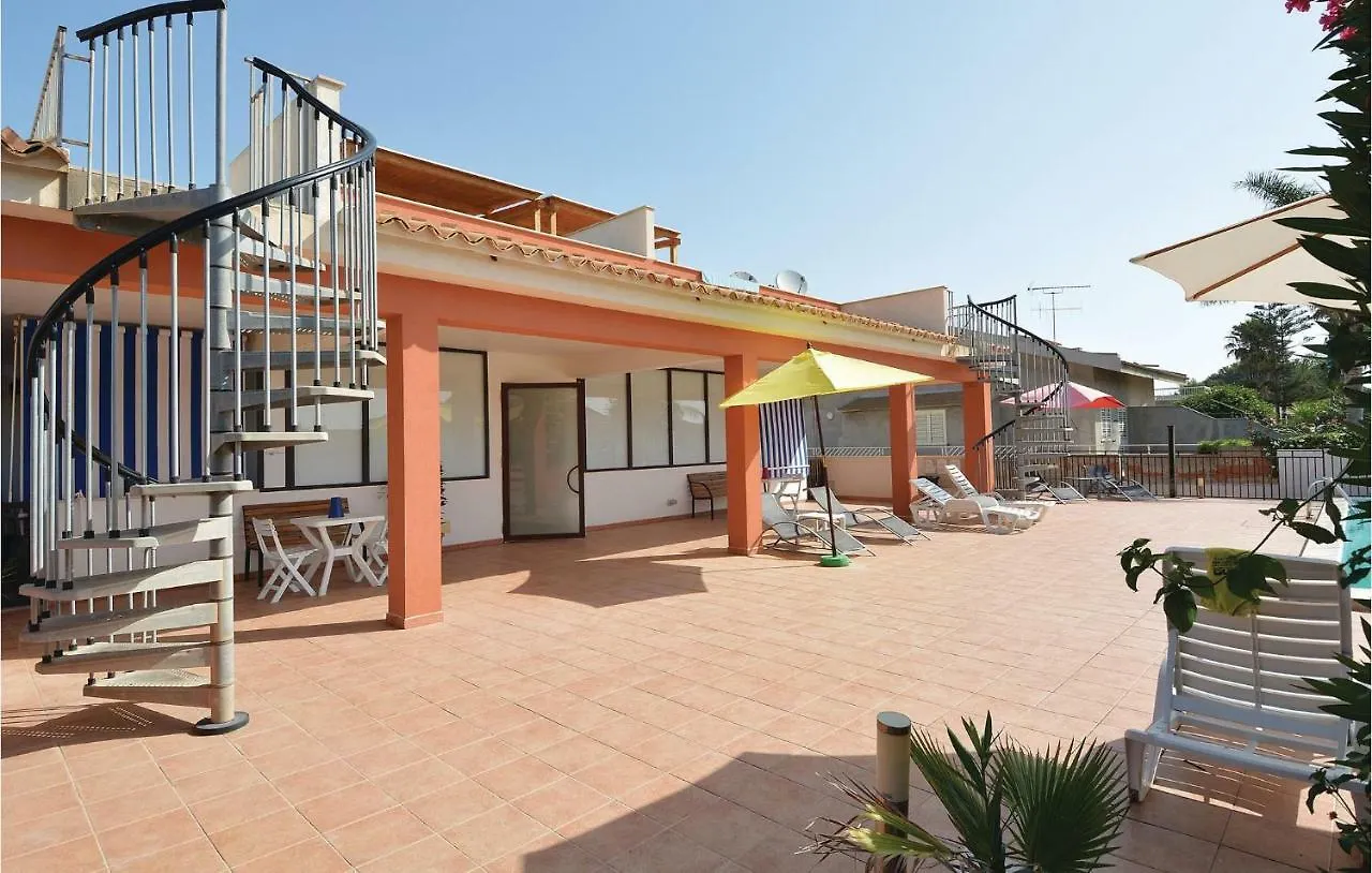 Apt. 4 B Via dei Gerani Punta Secca Italia